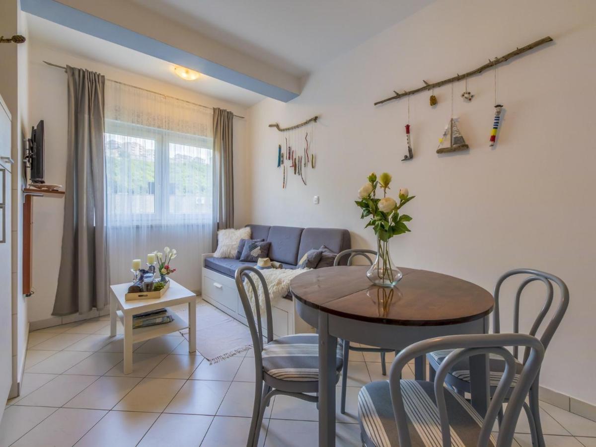 Apartments Rabbit Crikvenica Εξωτερικό φωτογραφία
