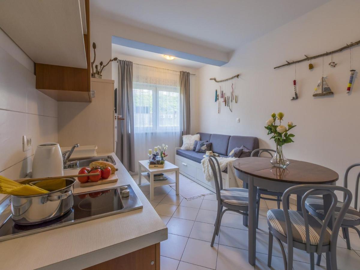 Apartments Rabbit Crikvenica Εξωτερικό φωτογραφία